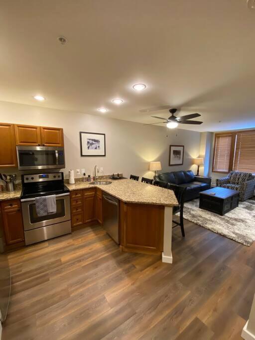 Ski-In/Ski-Out Zephyr 1 Bedroom Condo Винтер Парк Экстерьер фото
