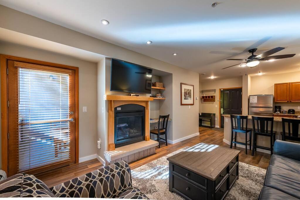 Ski-In/Ski-Out Zephyr 1 Bedroom Condo Винтер Парк Экстерьер фото